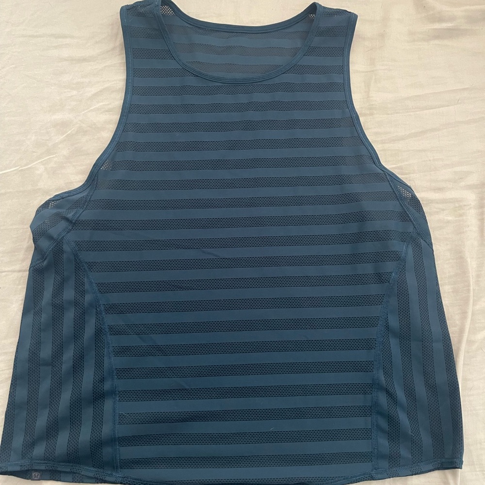 Lululemon Tank Sz. 8